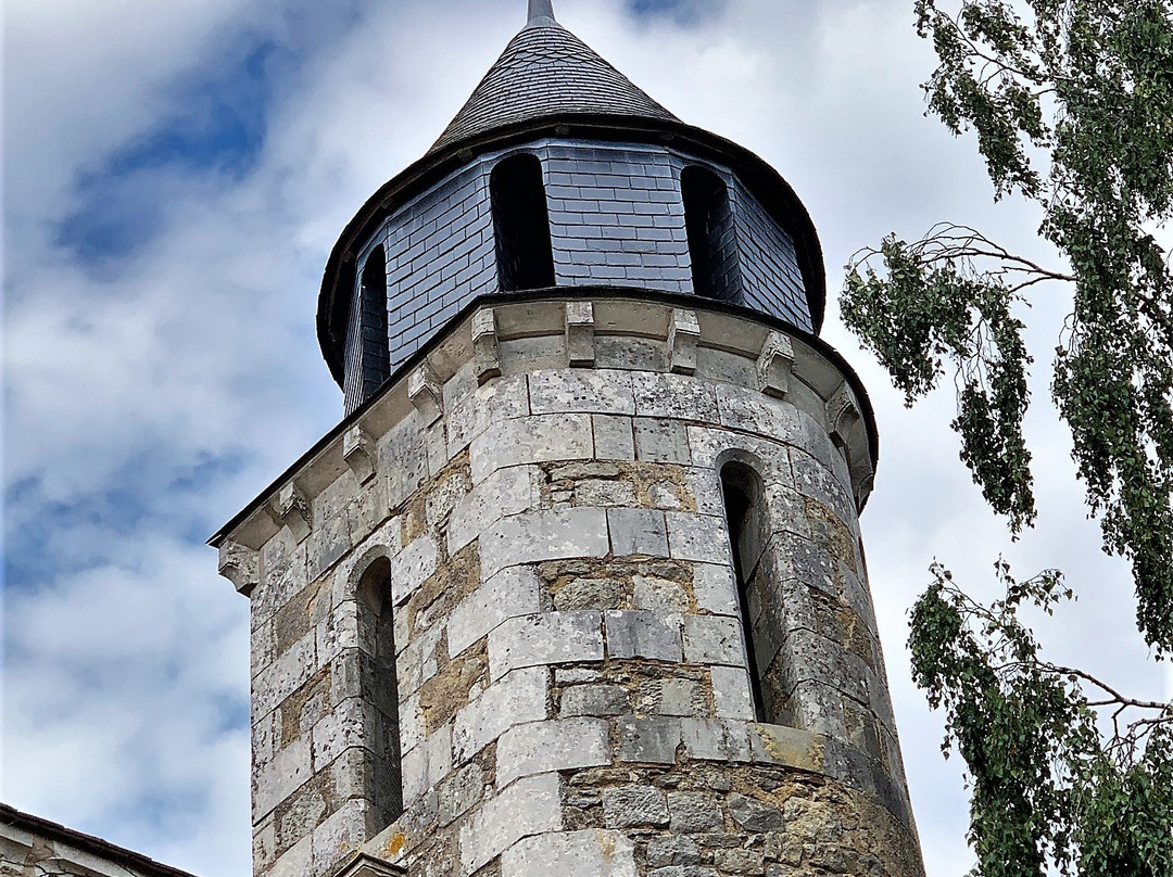 Eglise Saint-Jean-Baptiste-Vivonne必去景点