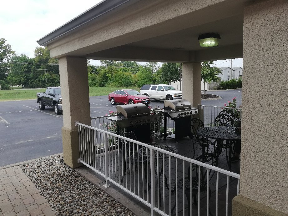 Clarksville酒店住宿-Candlewood Suites Louisville North by IHG