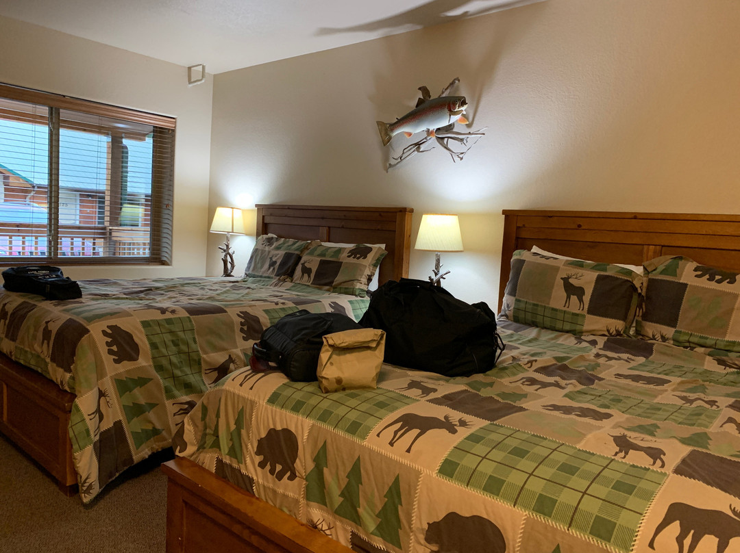 Eagle Fire Lodge & Cabins主图