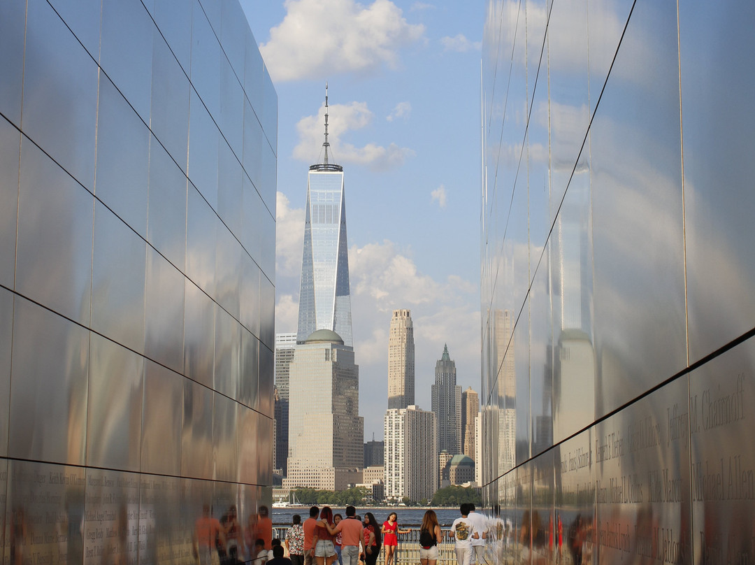 Empty Sky - 9/11 Memorial-泽西城必去景点