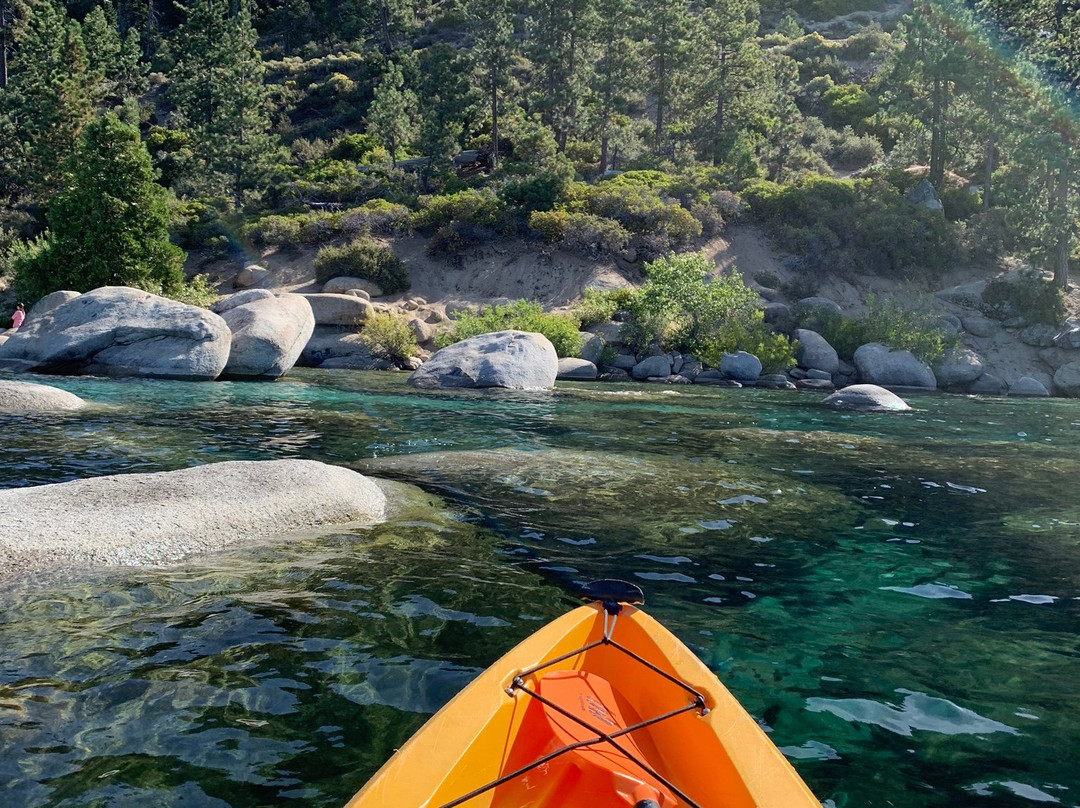 Sand Harbor Rentals Tours and Lessons-因克莱恩村必去景点