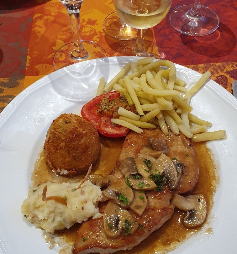 Hotel Restaurant Aux Bruyeres主图