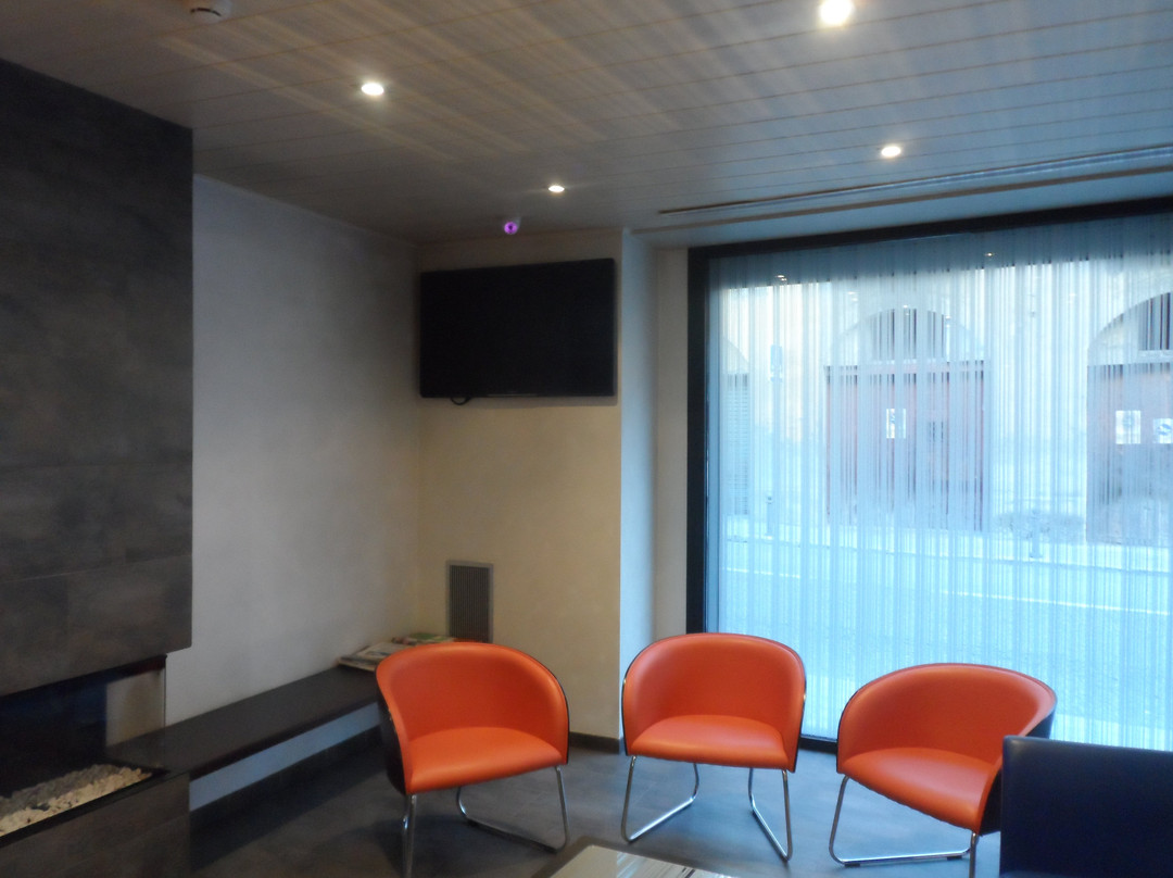 Hotel 9 Sant Antoni主图