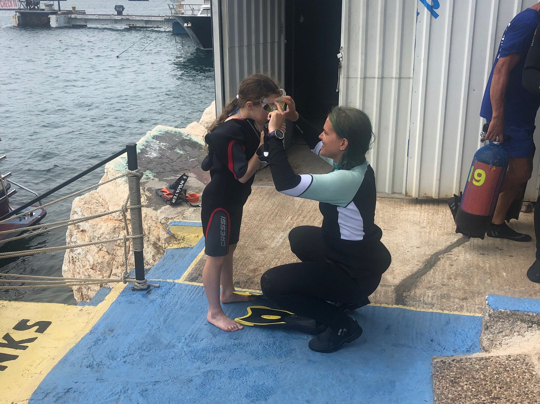 Diving Center Diving Pula-普拉必去景点