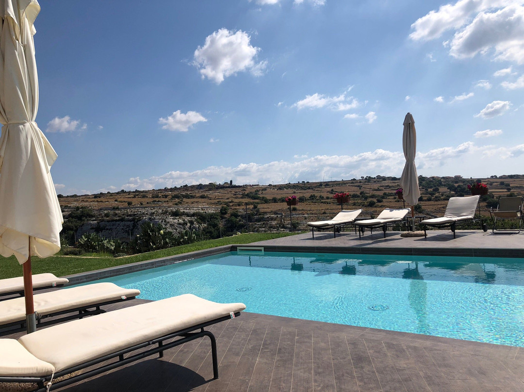 卡萨帝人酒店主图