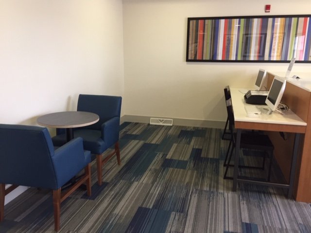 Holiday Inn Express & Suites Iron Mountain By IHG-浴室