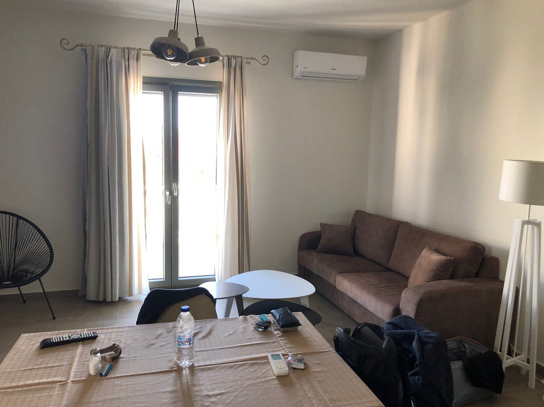 Sweet Home Naxos主图