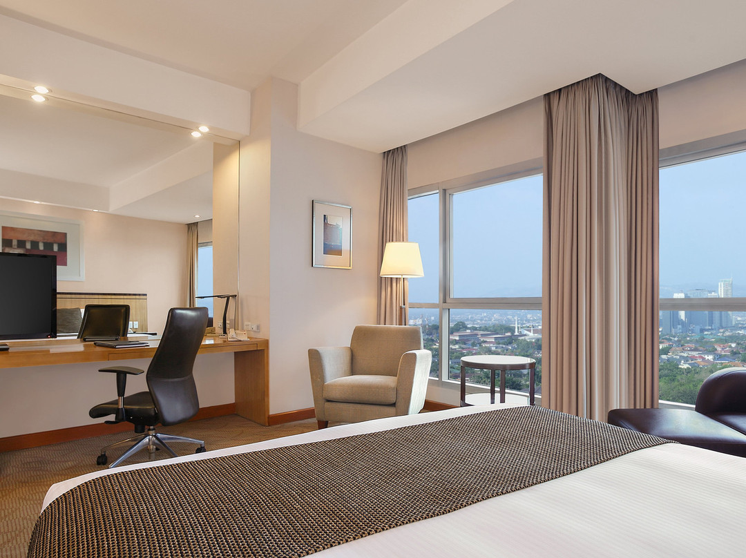 皇冠假日商店街酒店主图