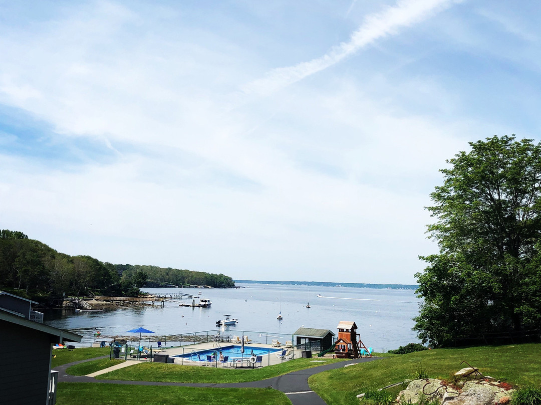 Smuggler's Cove Inn主图