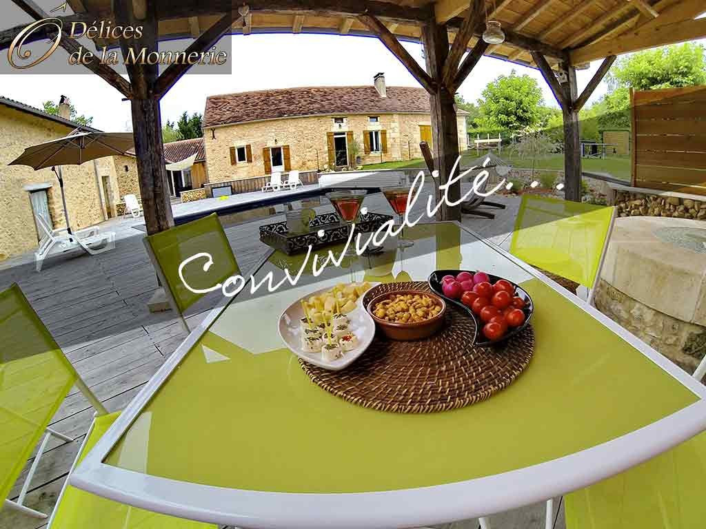 Ô Délices De La Monnerie主图