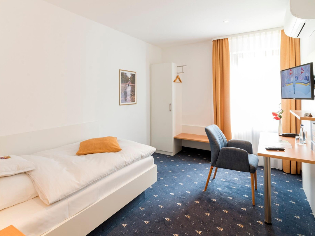 Hotel Adler Post主图