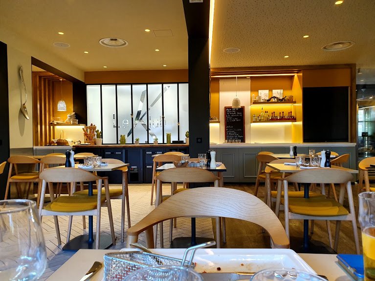 宜必思第戎 gare 酒店-餐饮