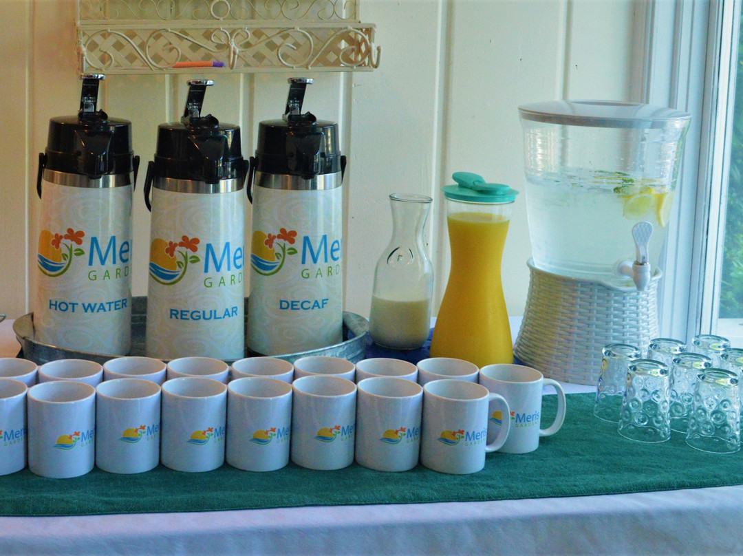 Meris Gardens Bed & Breakfast主图