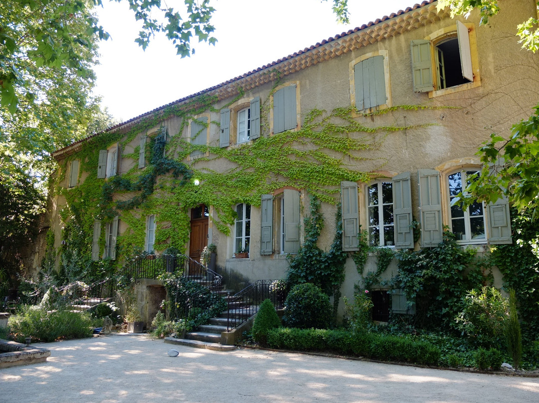 Château de Jouques主图