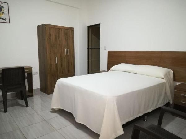 Mi Bella Santa Cruz主图