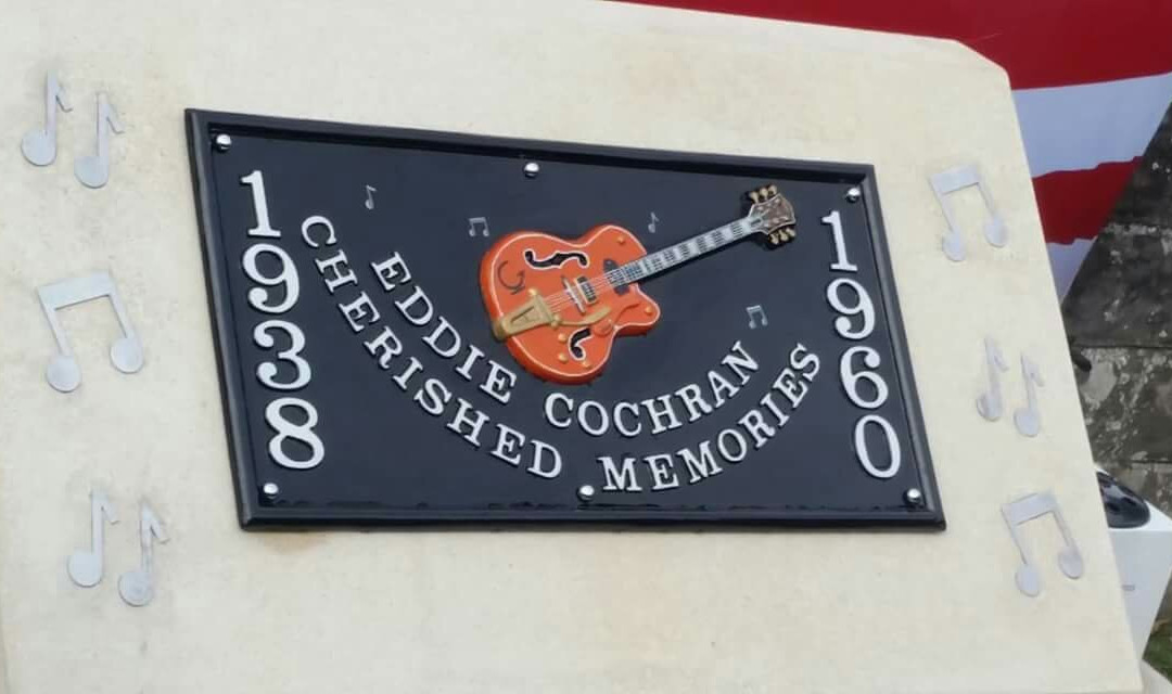 Eddie Cochran Memorial-切本哈姆必去景点