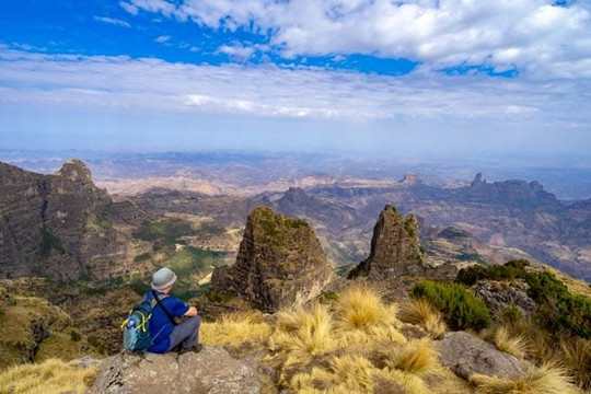 Simien Tour Guide