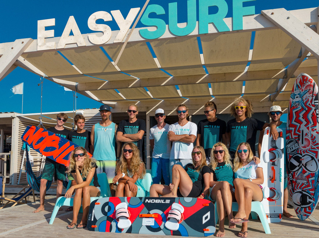 EASY SURF Keros景点图片