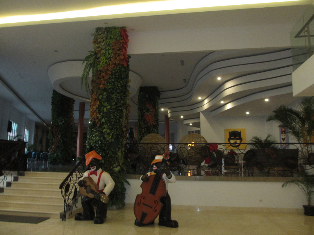 Senyum World Hotel主图