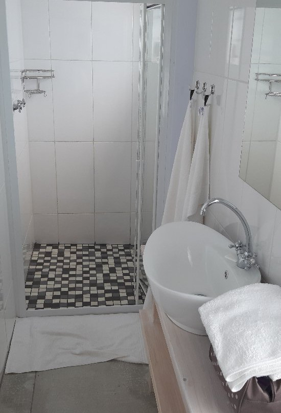 Fork West Holiday Apartments主图