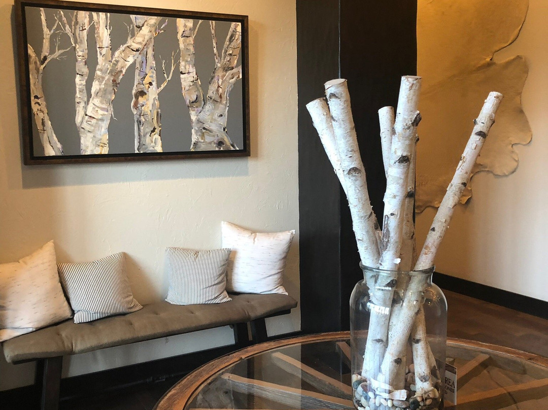 Cedar Creek Spa & Salon-Ridgedale必去景点