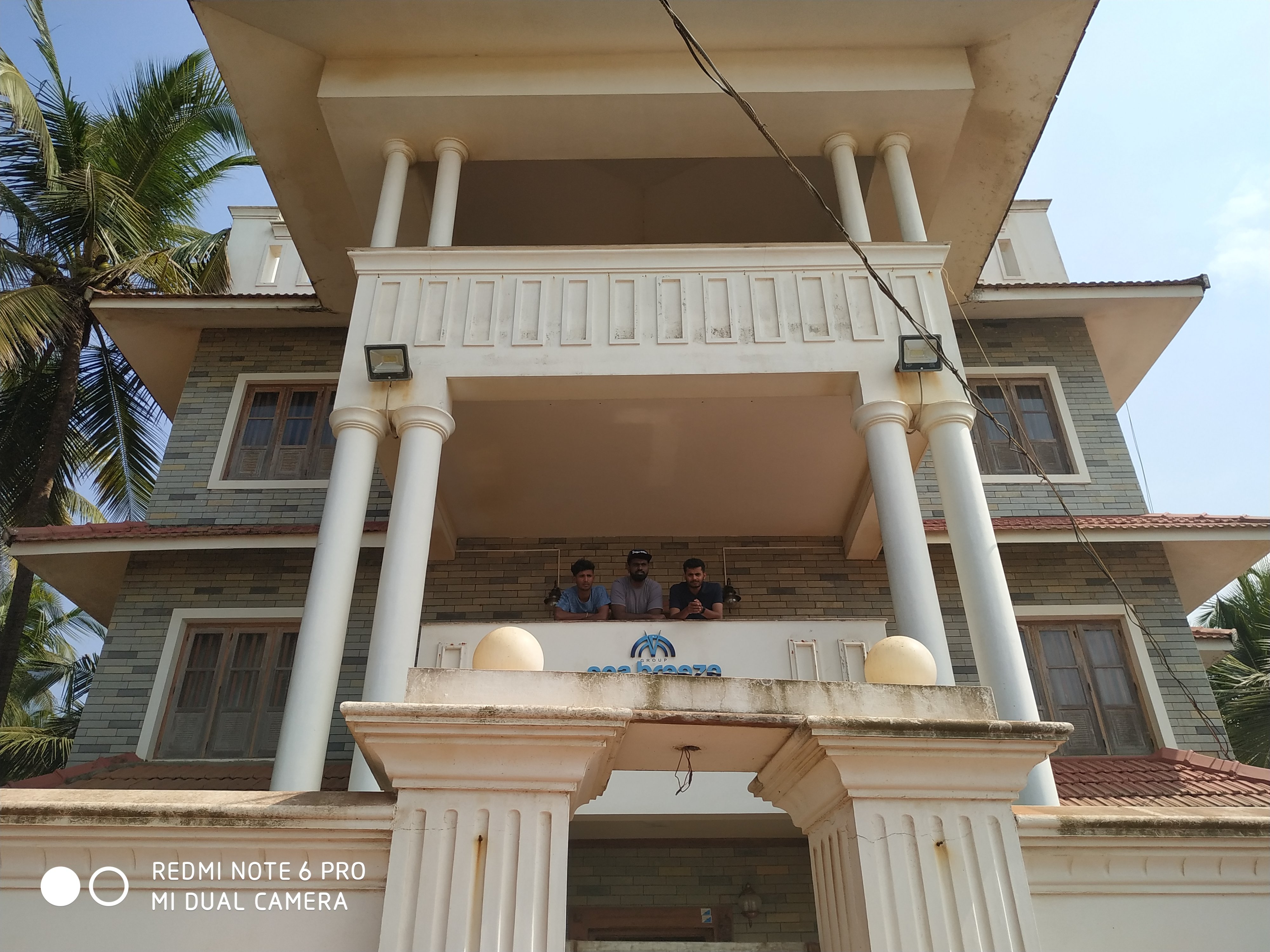 Sea Breeze Beach Inn-官方