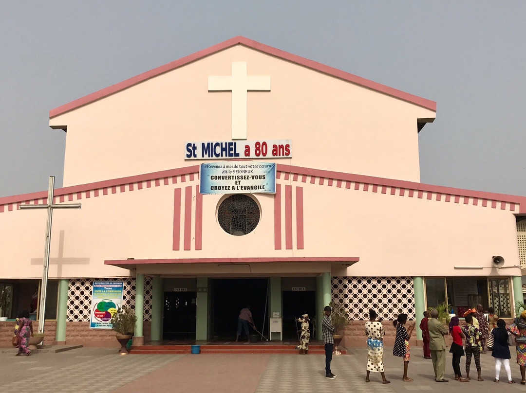 Saint Michel church-科多努必去景点