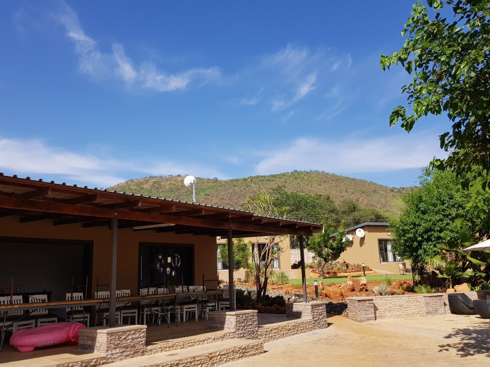 Manor Hills Guest Lodge主图