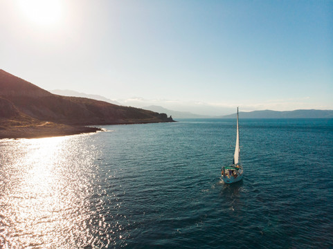 Ariadne Sailing Trips-雷斯蒙必去景点