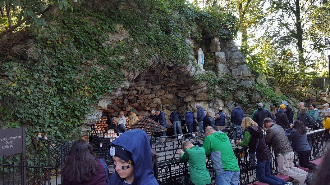 Grotto of Our Lady Lourdes-南本德必去景点
