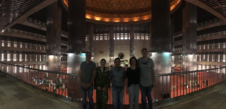 Hellonolan Travel-雅加达必去景点