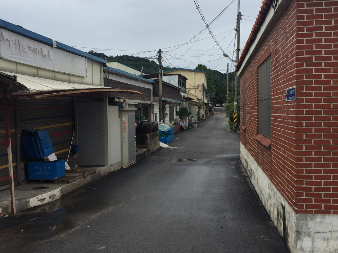 Iryeong Station - Closed  Station-杨州市必去景点