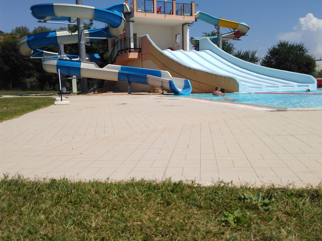 Parco Acquatico Ilidarab-Baradili必去景点
