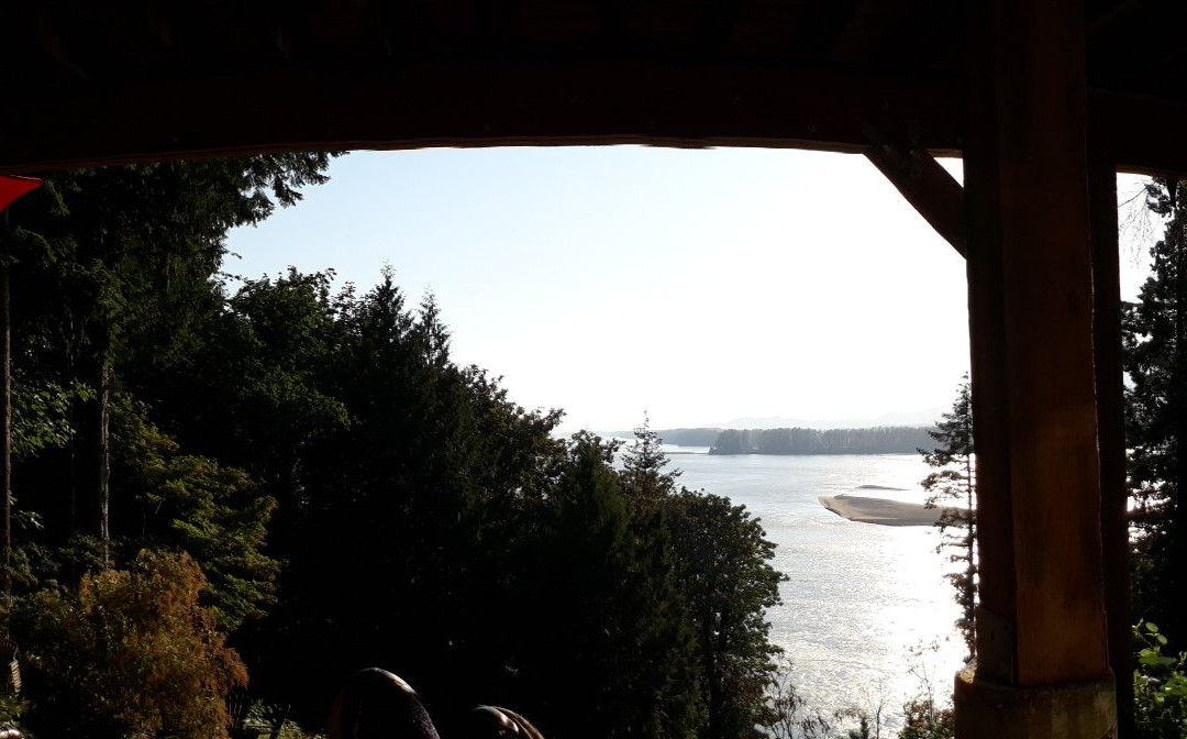 The Fraser River's Edge B&B Lodge主图