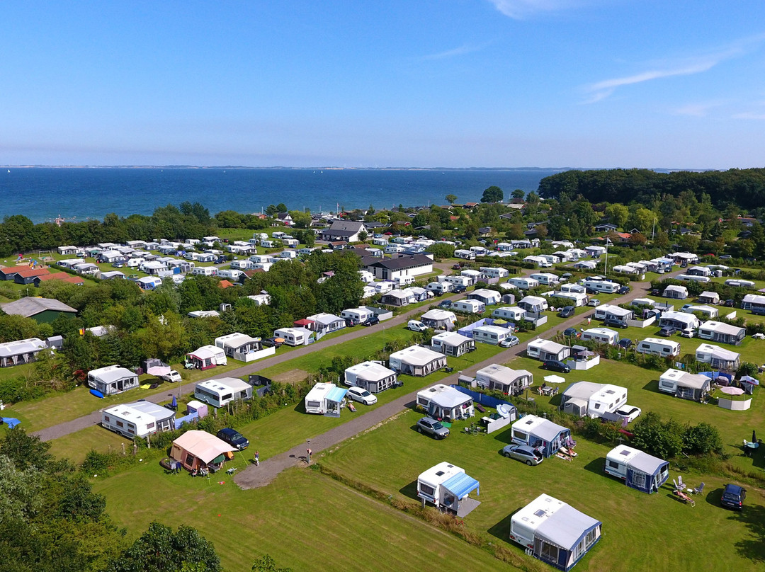 Thuroe Camping