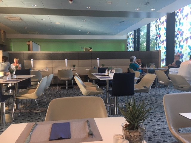 Hey Lou Hotel Friedrichshafen-餐饮