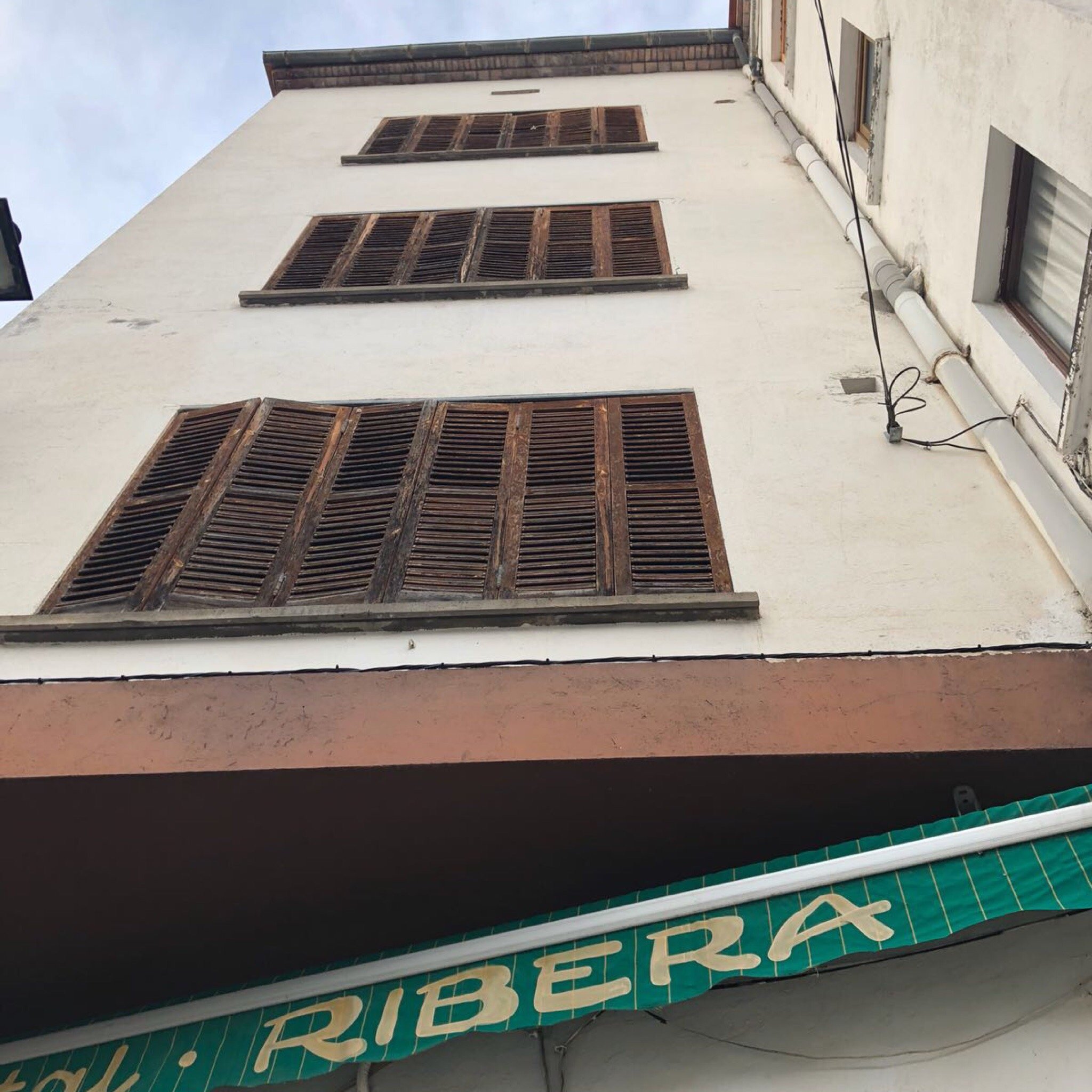Ribera Hostal-官方