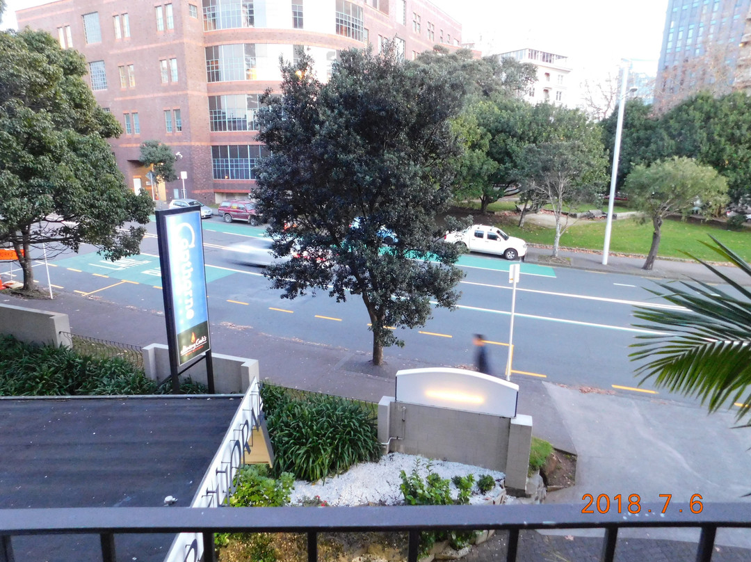 国敦澳新军团大道酒店主图