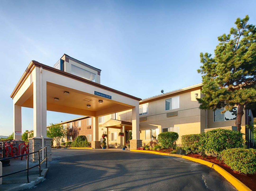 Red Lion Inn & Suites Sequim主图