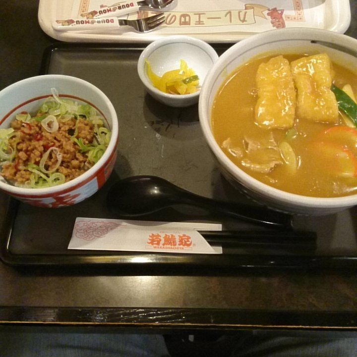 若鯱家ジャスコ　四日市尾平店