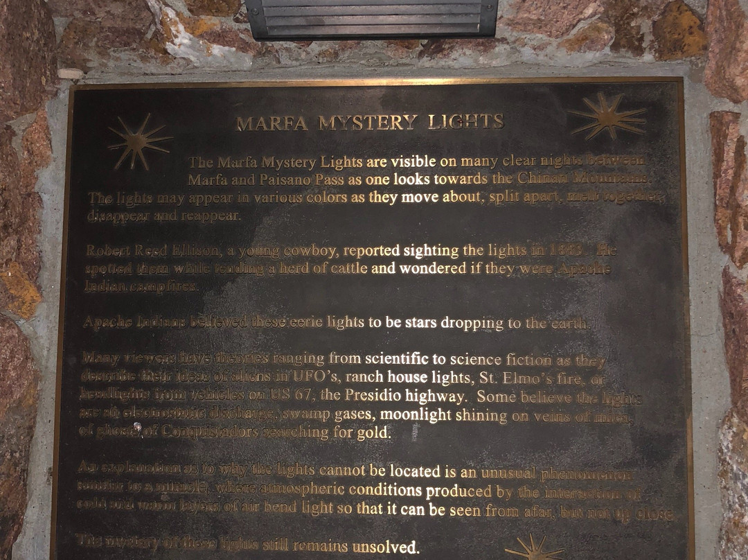 The Marfa Mystery Lights景点图片