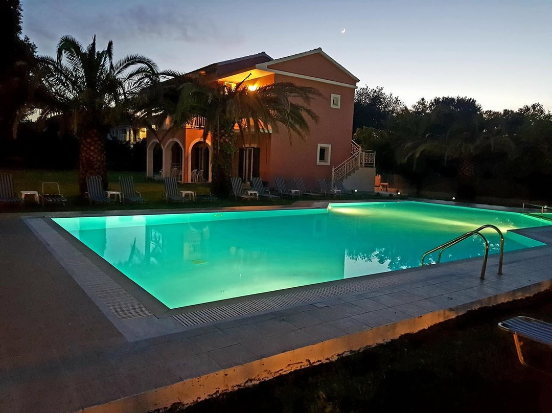 Peroulades酒店住宿-Corfu Stories