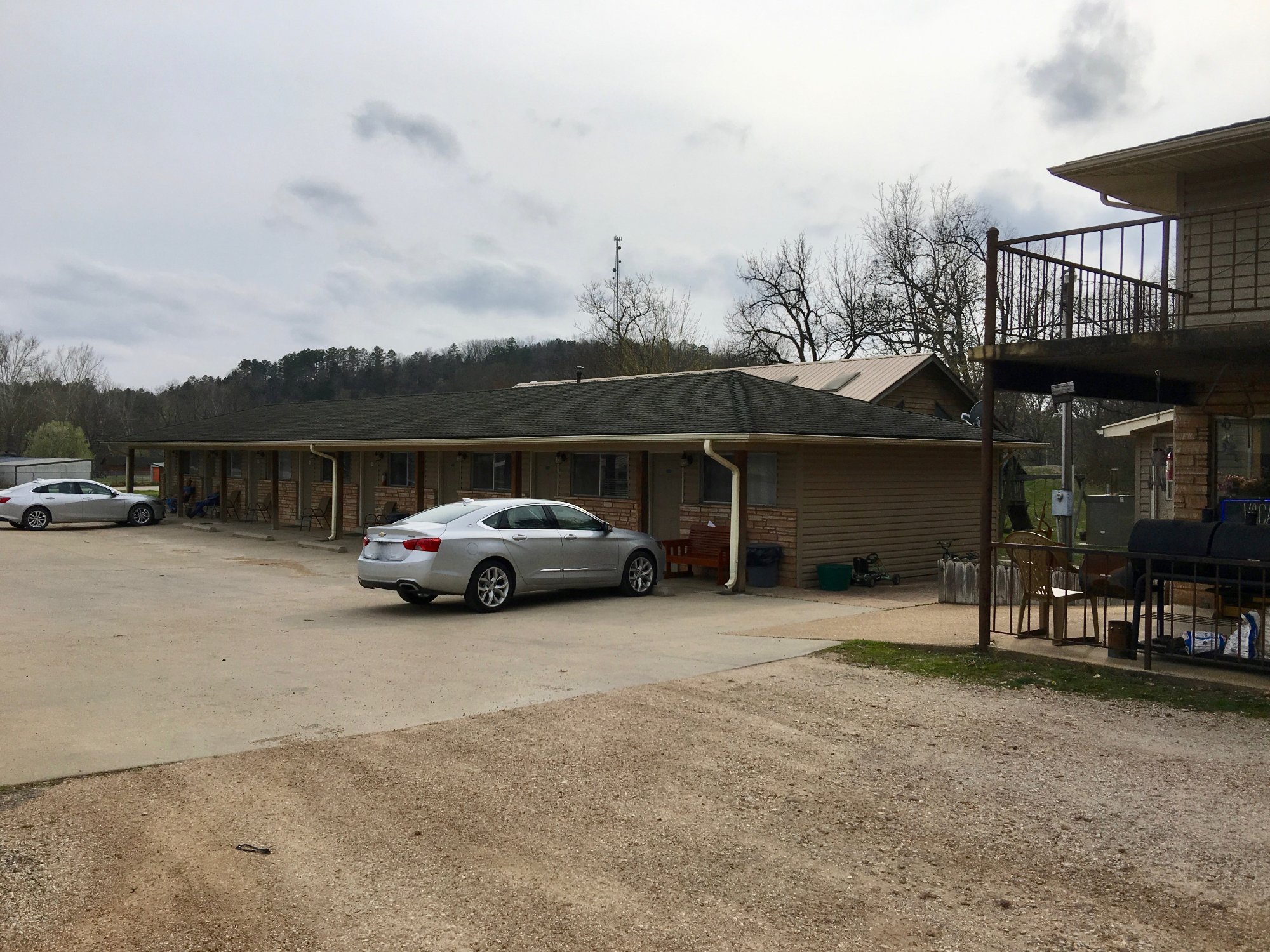 Riverside Motel Cabins And Beulah's Country Home-浴室
