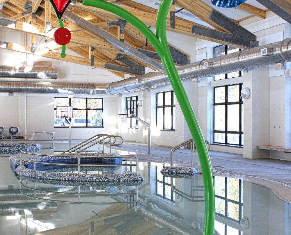 Sunriver Homeowners Aquatic & Recreation Center-太阳河必去景点