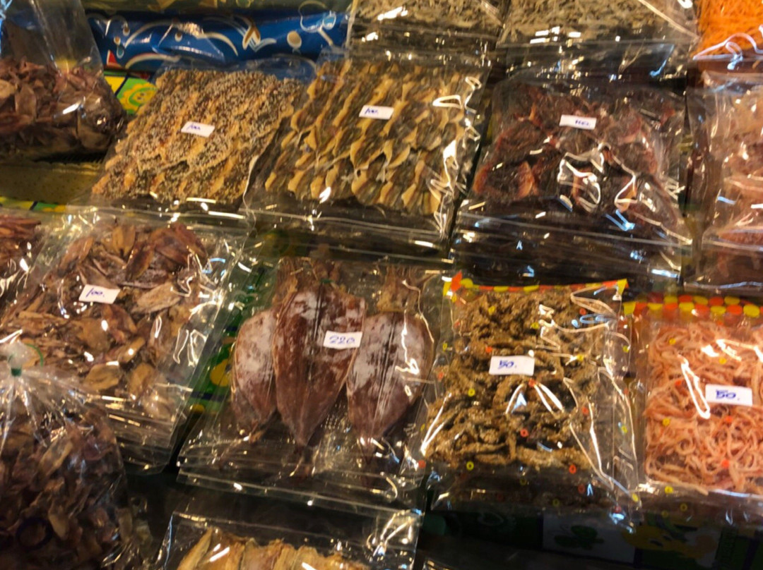 Thapong Fruit Market-罗勇必去景点