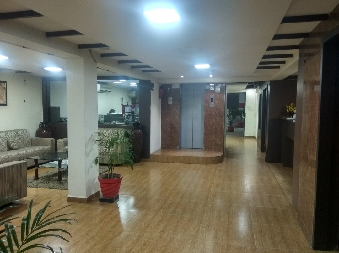 JK Rooms 108 Hotel Royal Regency主图