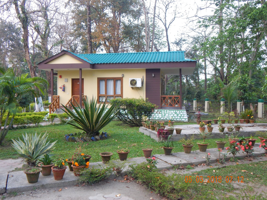 Jaldapara Tourist Lodge
