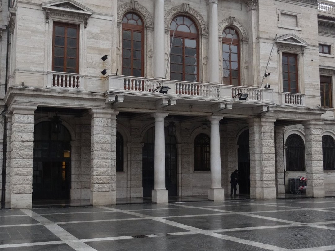 Palazzo Comune di Savona-萨沃纳必去景点