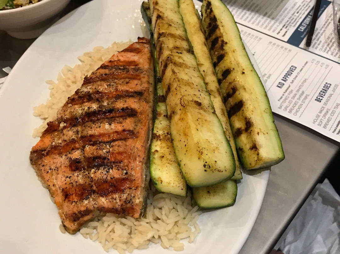 California Fish Grill主图