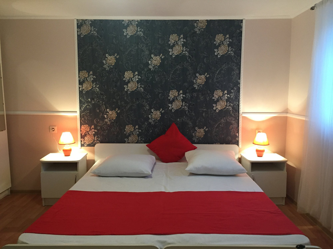 Kamani酒店住宿-Mini Hotel U Morya